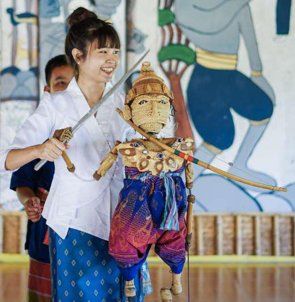 Sinsai Noi Traditional Performance Group