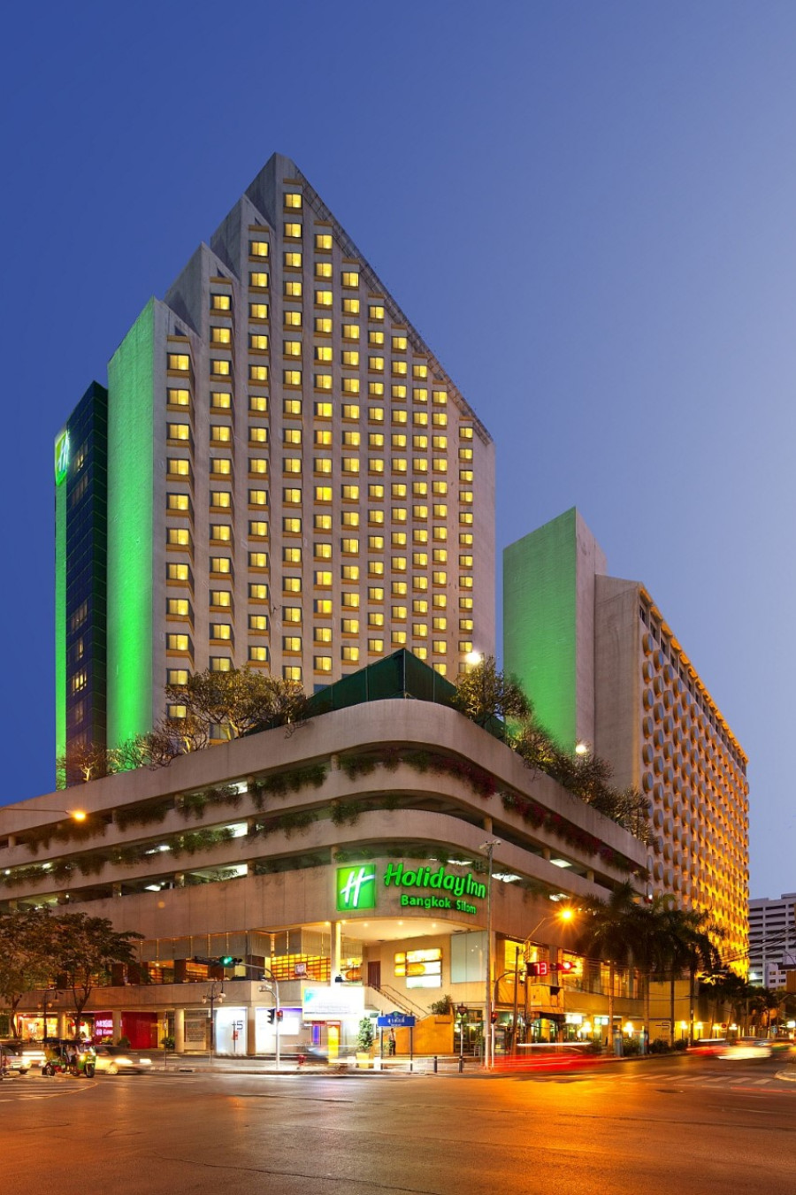 Holiday Inn Bangkok Silom 